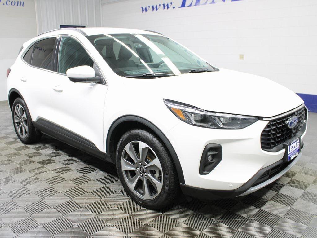 used 2024 Ford Escape car, priced at $24,993