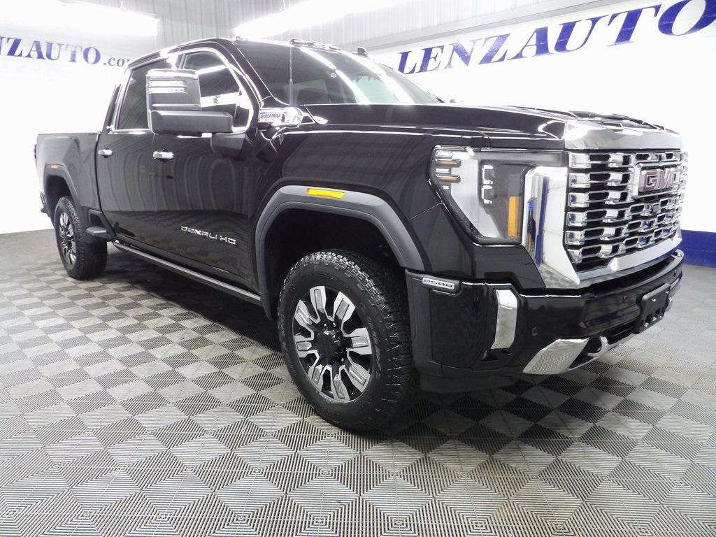 used 2025 GMC Sierra 2500 car, priced at $75,992