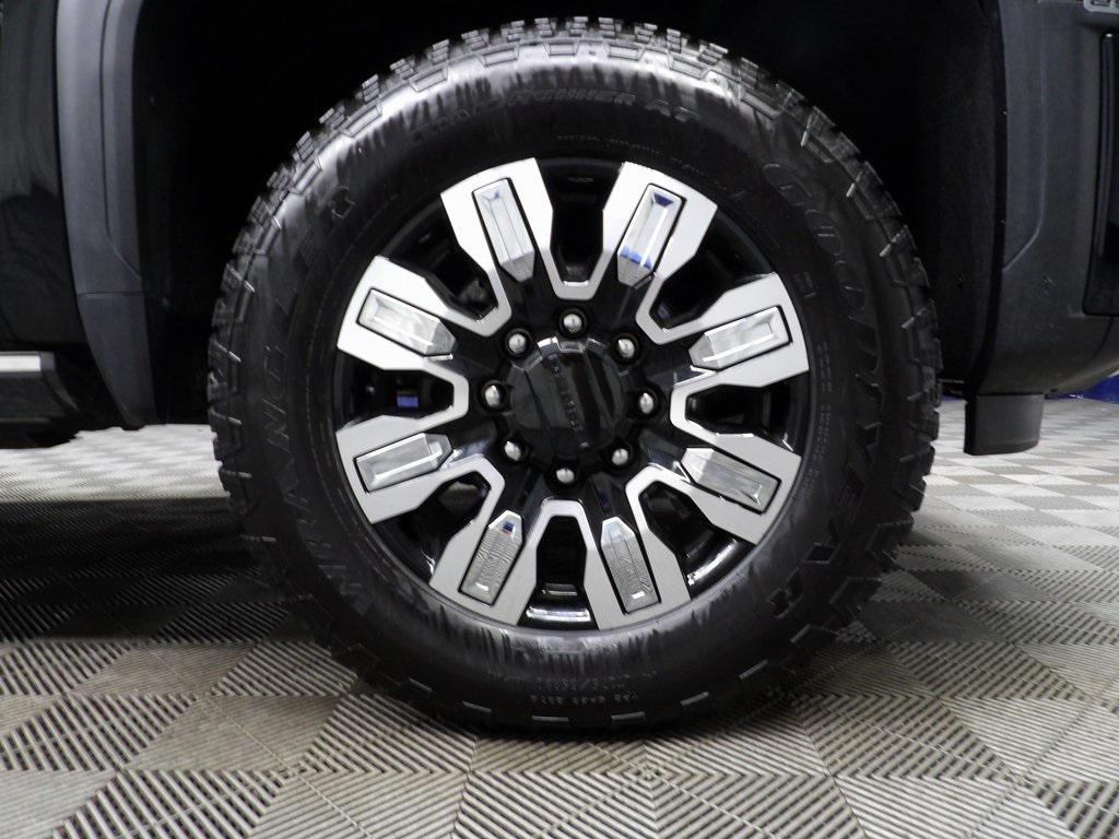 used 2025 GMC Sierra 2500 car, priced at $75,992