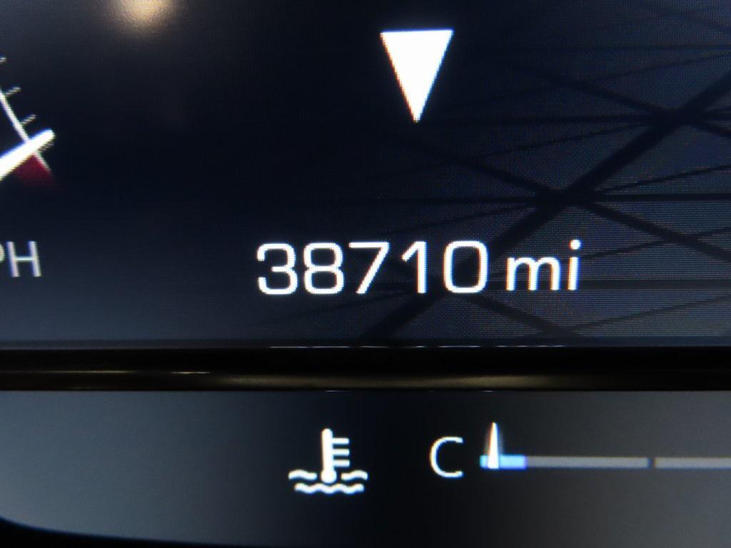 used 2024 GMC Yukon car, priced at $64,998