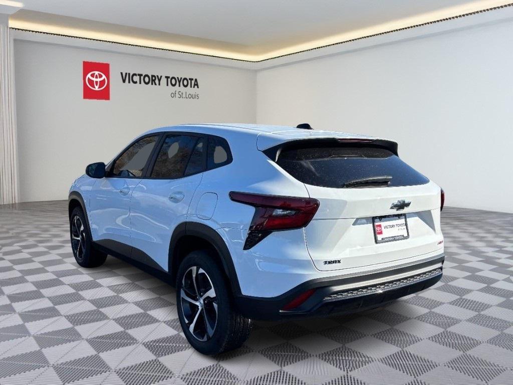 used 2024 Chevrolet Trax car, priced at $21,772