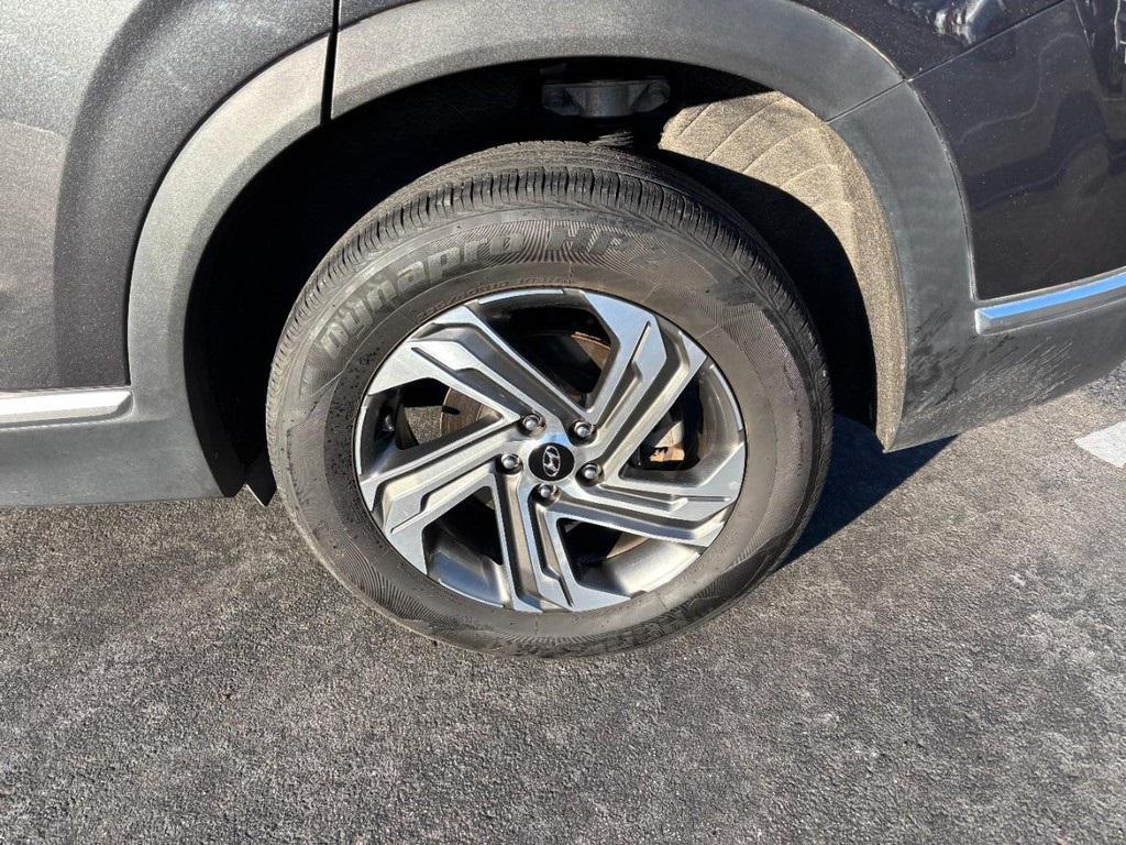 used 2021 Hyundai Santa Fe car, priced at $19,997