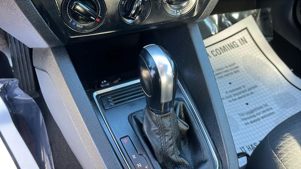 used 2015 Volkswagen Jetta car, priced at $5,628