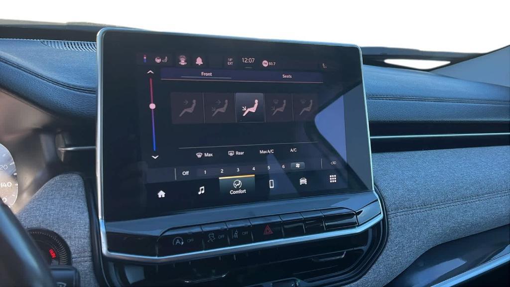 used 2022 Jeep Compass car, priced at $20,963