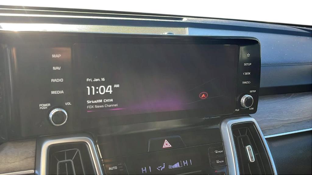 used 2023 Kia Sorento car, priced at $27,656