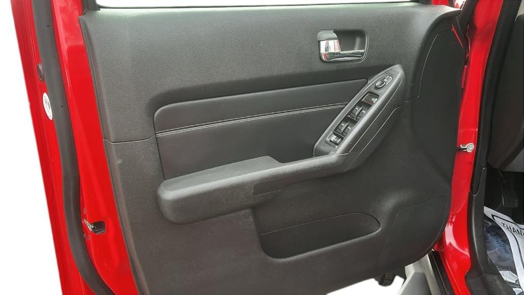 used 2009 Hummer H3T car, priced at $22,999