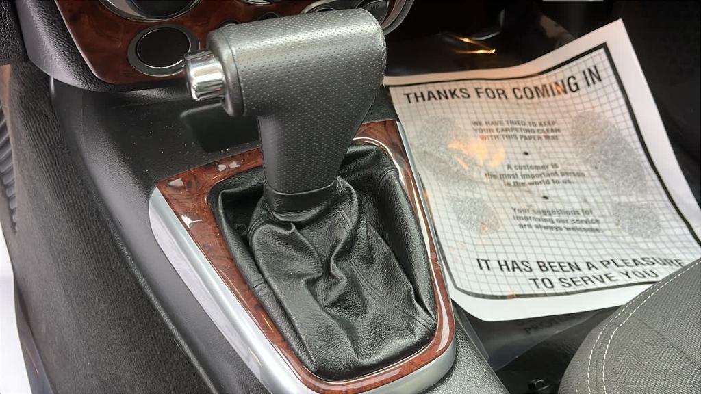 used 2009 Hummer H3T car, priced at $22,999