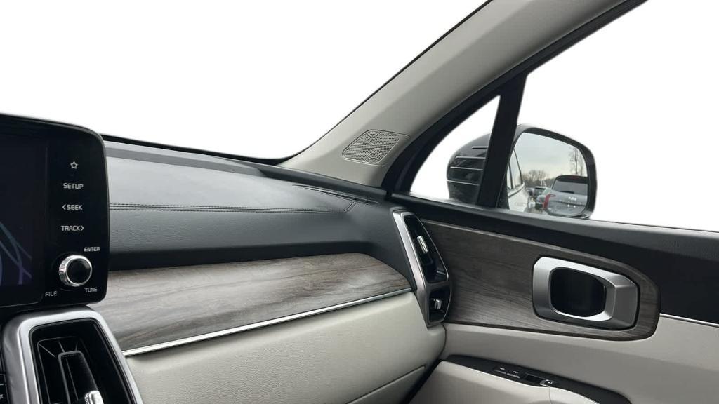 used 2023 Kia Sorento car, priced at $28,893