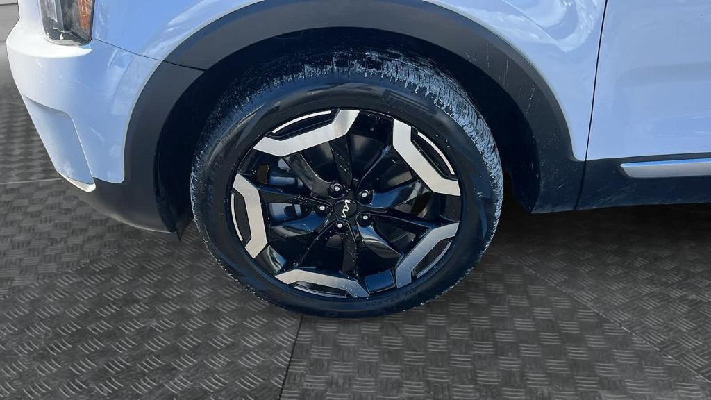 used 2023 Kia Telluride car, priced at $32,493