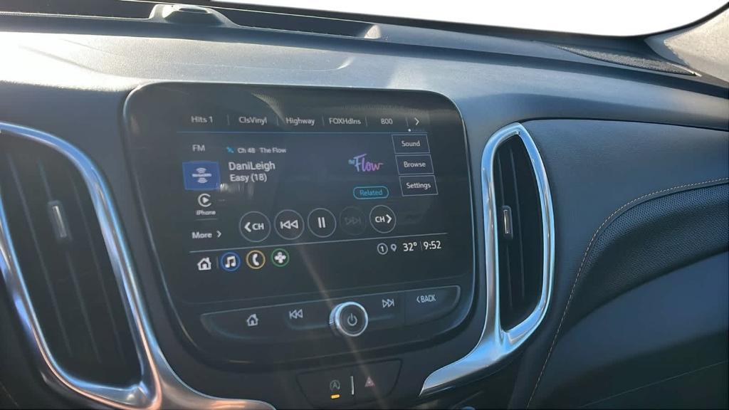 used 2022 Chevrolet Equinox car, priced at $22,662