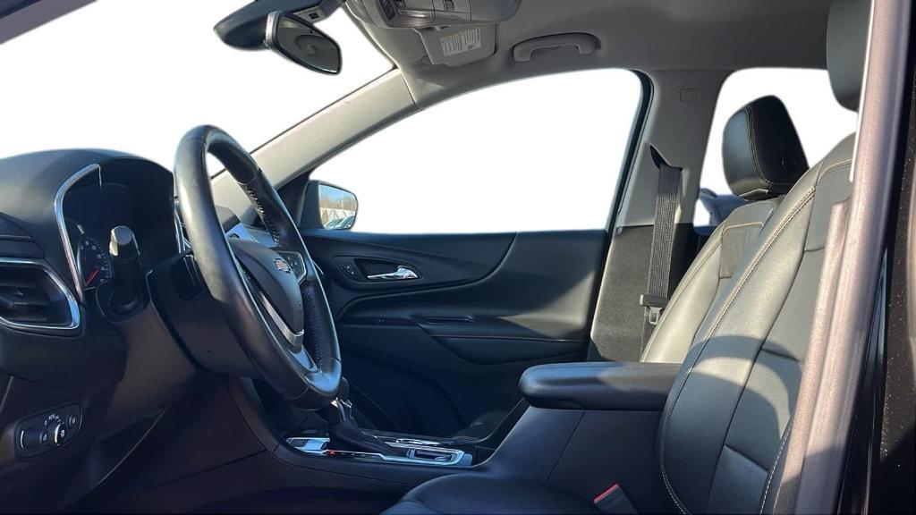used 2022 Chevrolet Equinox car, priced at $22,662