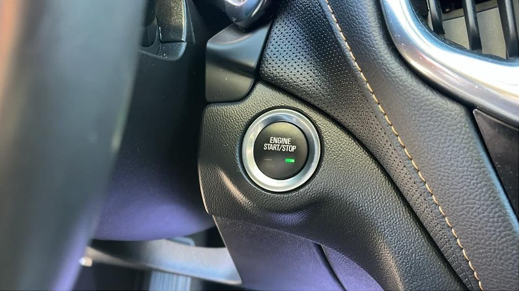 used 2022 Chevrolet Equinox car, priced at $22,662