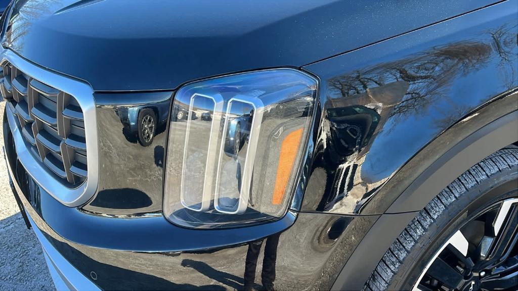 used 2023 Kia Telluride car, priced at $39,916