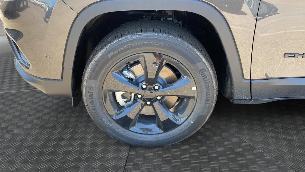 new 2023 Jeep Cherokee car, priced at $45,585