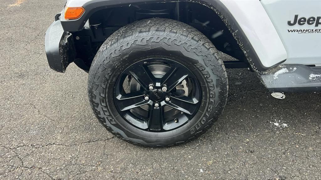 used 2021 Jeep Wrangler Unlimited car, priced at $31,244