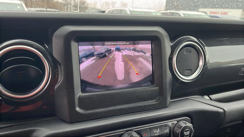 used 2021 Jeep Wrangler Unlimited car, priced at $31,244