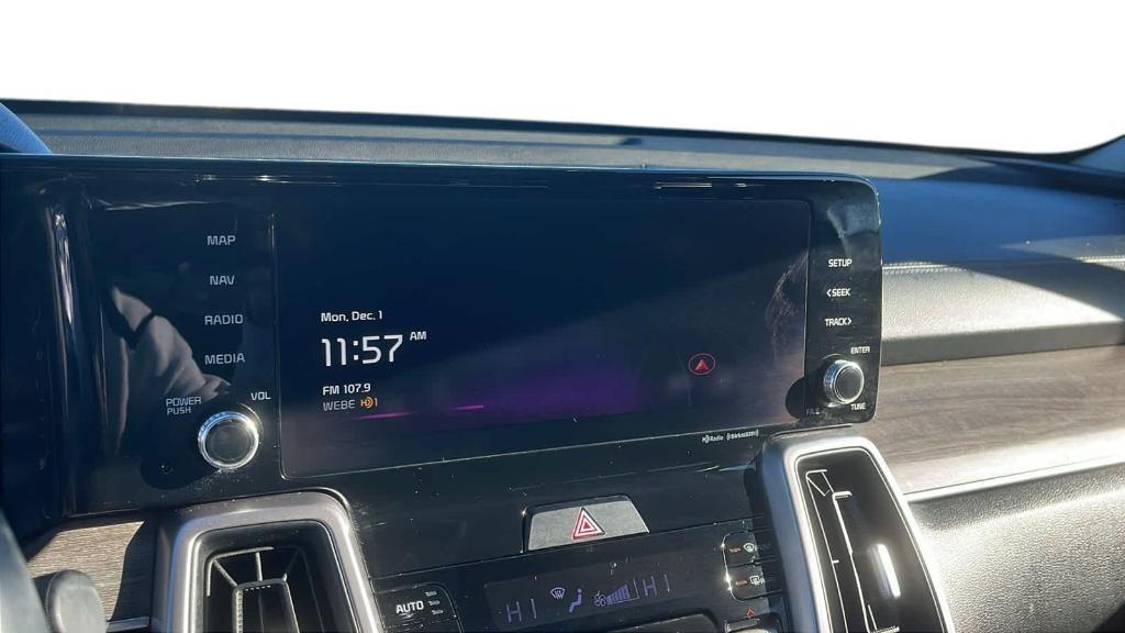 used 2023 Kia Sorento car, priced at $27,984