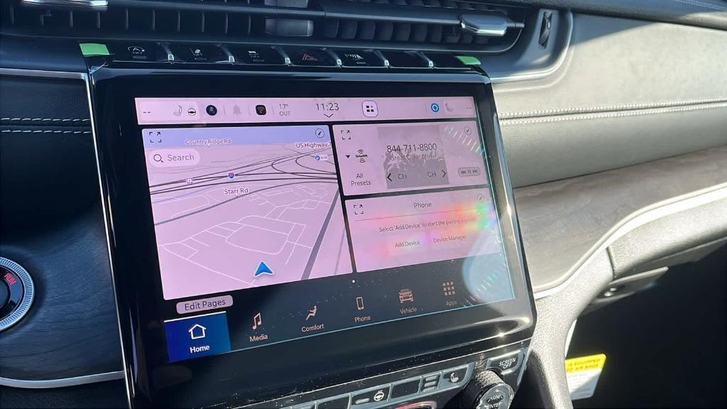 new 2025 Jeep Grand Cherokee car, priced at $55,905