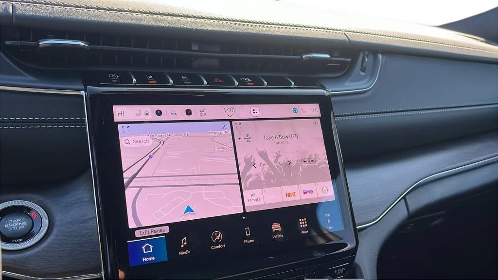 new 2025 Jeep Grand Cherokee car, priced at $59,915