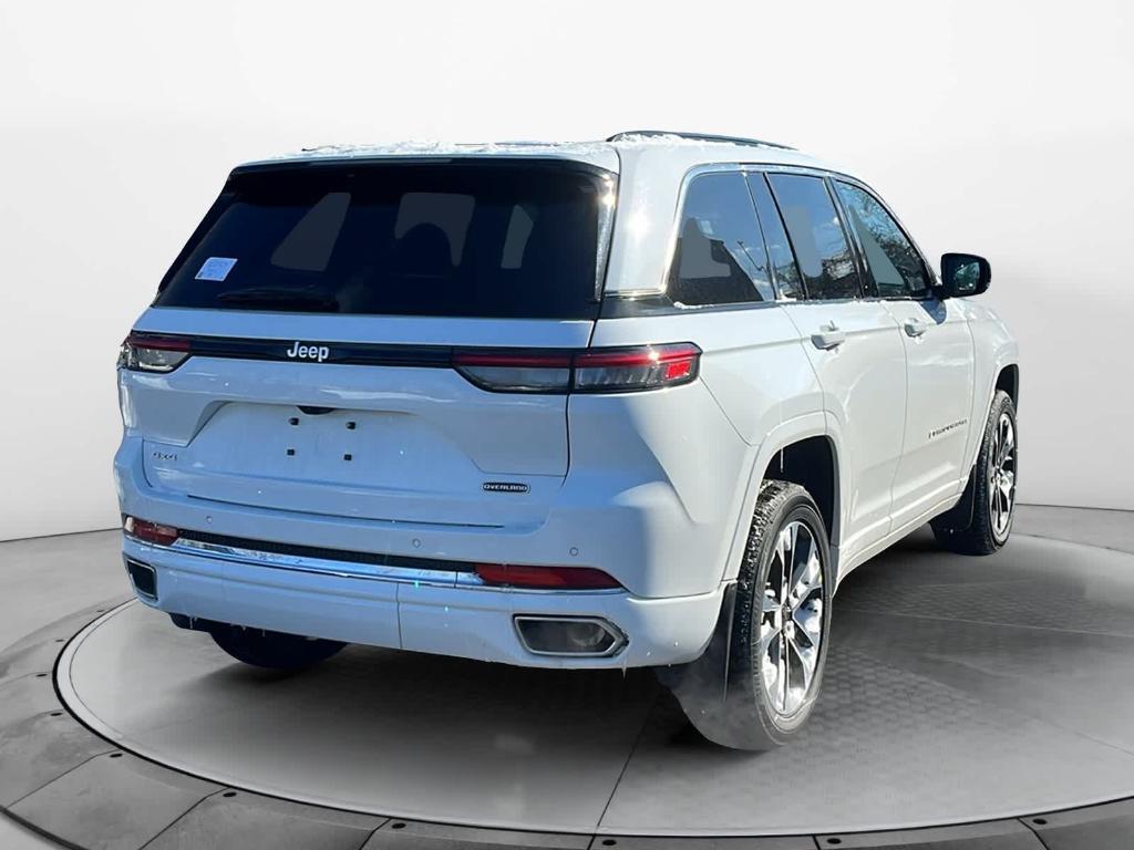 new 2025 Jeep Grand Cherokee car, priced at $59,915