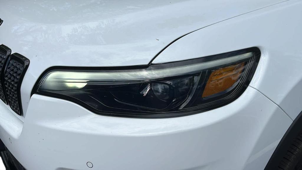 new 2023 Jeep Cherokee car, priced at $45,090