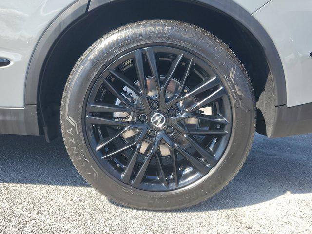 used 2025 Acura MDX car, priced at $59,898