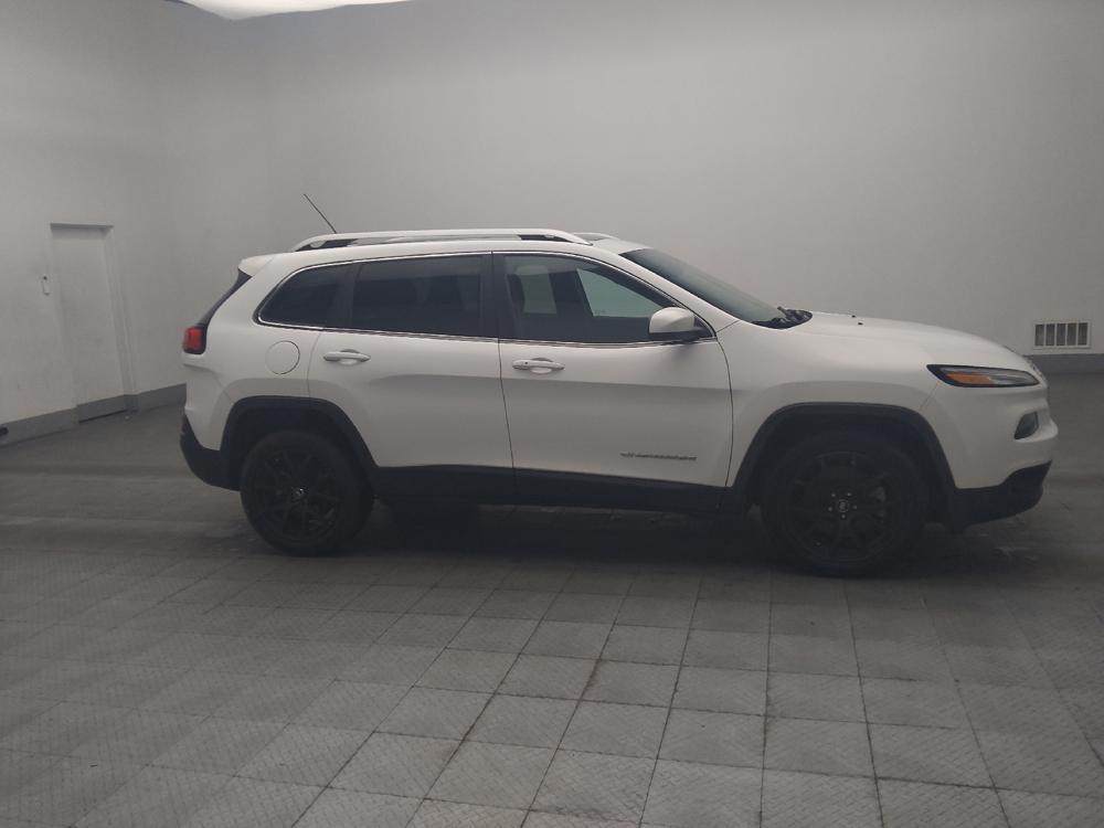 used 2015 Jeep Cherokee car, priced at $12,895