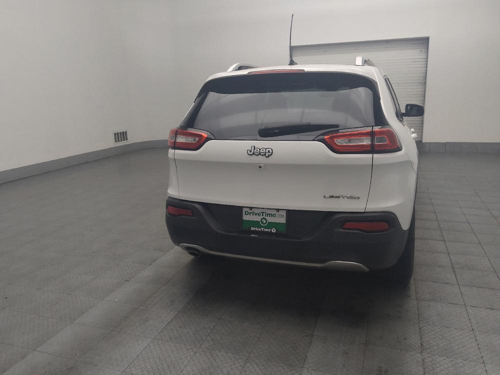 used 2015 Jeep Cherokee car, priced at $12,895