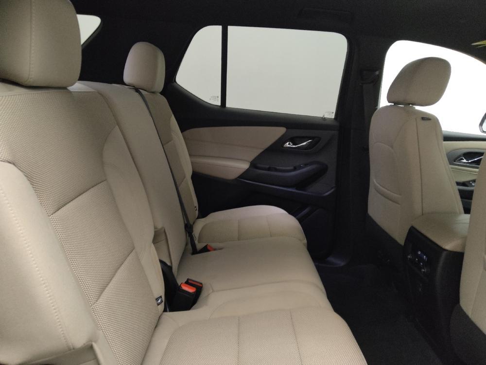 used 2022 Chevrolet Traverse car, priced at $21,695