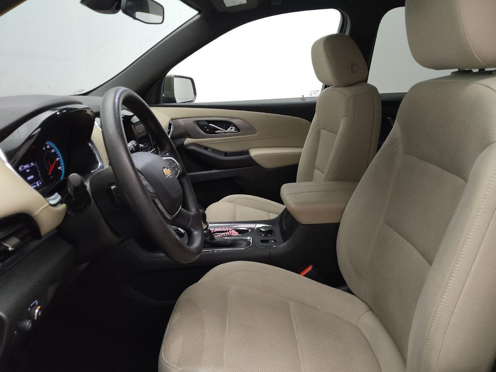 used 2022 Chevrolet Traverse car, priced at $21,695