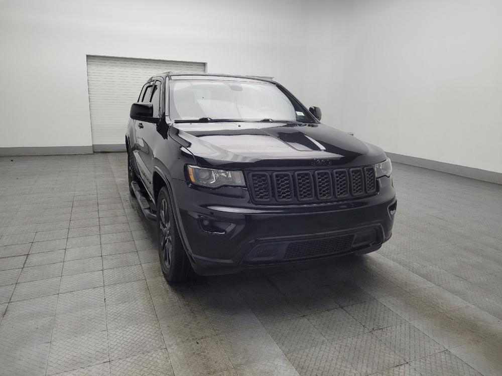used 2017 Jeep Grand Cherokee car, priced at $20,195