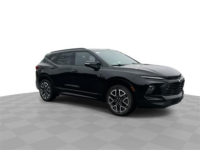 used 2024 Chevrolet Blazer car, priced at $30,686