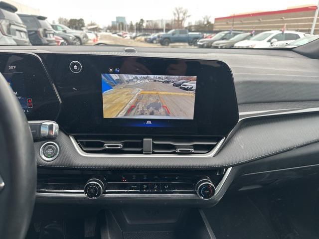 used 2025 Chevrolet Equinox car, priced at $23,418