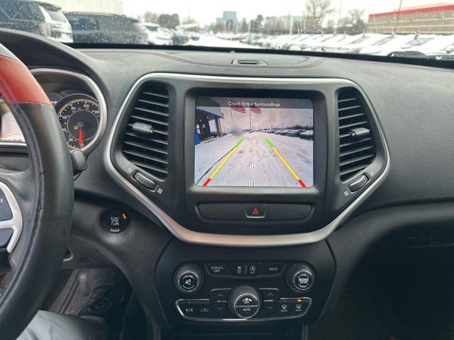 used 2016 Jeep Cherokee car, priced at $7,899