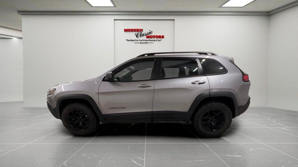 used 2020 Jeep Cherokee car, priced at $19,494