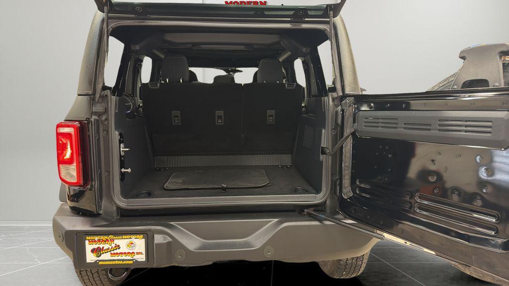 used 2025 Ford Bronco car, priced at $39,324