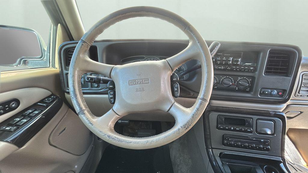 used 2002 GMC Yukon XL car, priced at $2,994