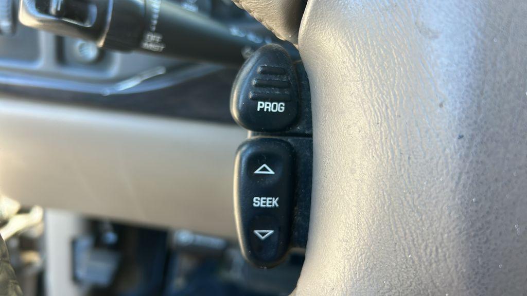 used 2002 GMC Yukon XL car, priced at $2,994