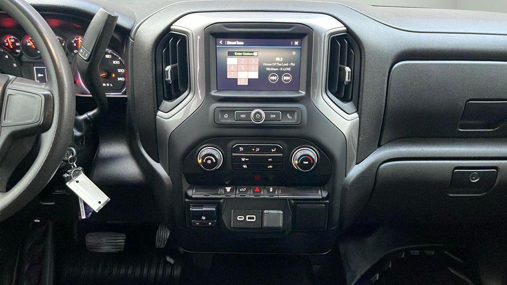 used 2023 Chevrolet Silverado 2500 car, priced at $38,994