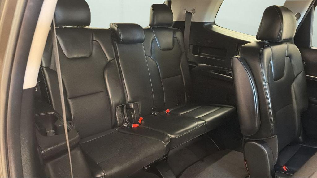 used 2025 Kia Telluride car, priced at $33,494