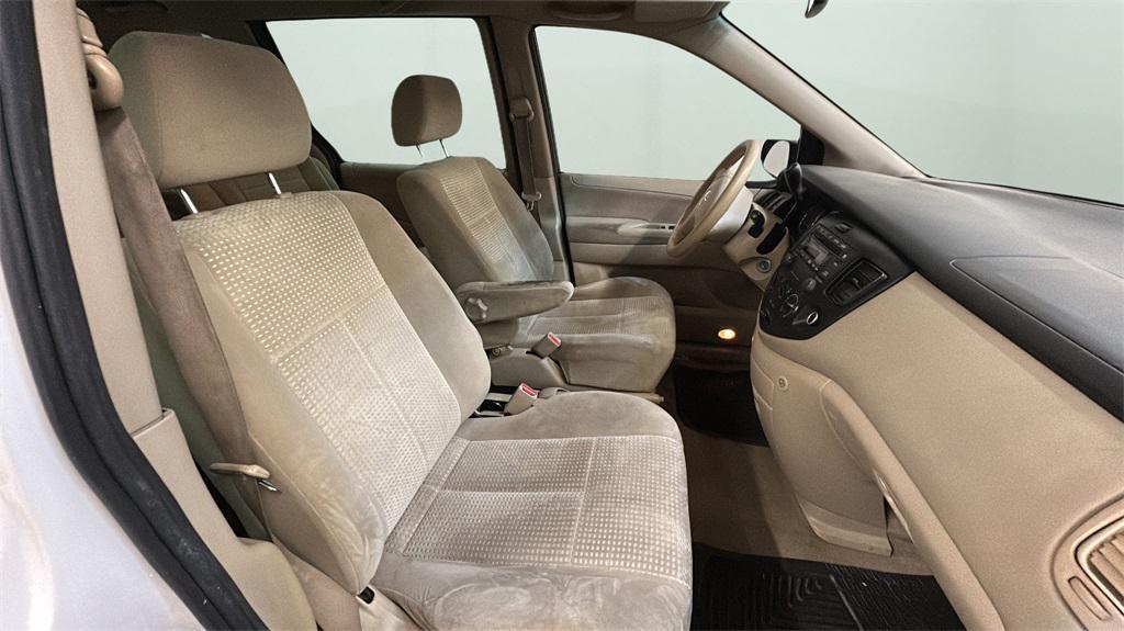 used 2006 Mazda MPV car, priced at $3,494