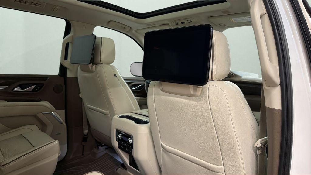 used 2021 GMC Yukon car, priced at $44,494