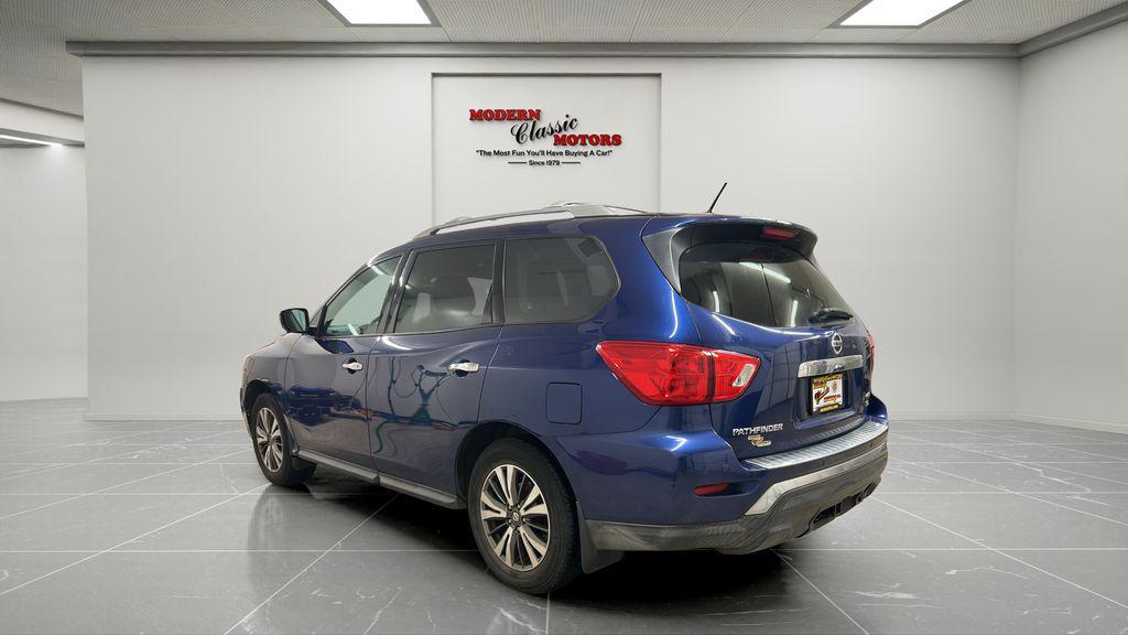 used 2017 Nissan Pathfinder car, priced at $9,494