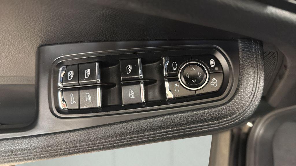 used 2016 Porsche Macan car, priced at $15,994