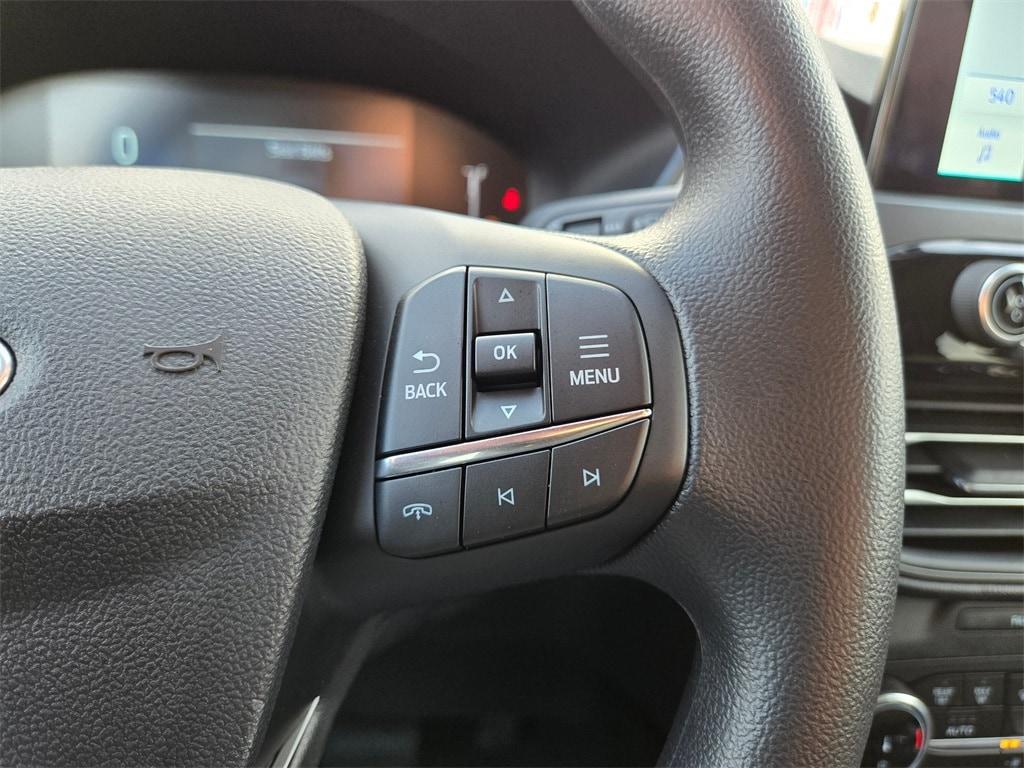 used 2025 Ford Escape car, priced at $25,999