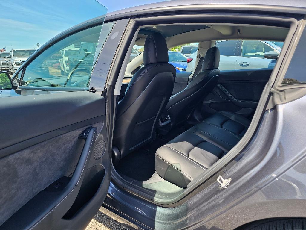 used 2022 Tesla Model 3 car, priced at $28,191