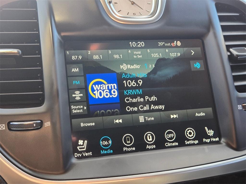 used 2021 Chrysler 300 car, priced at $23,999