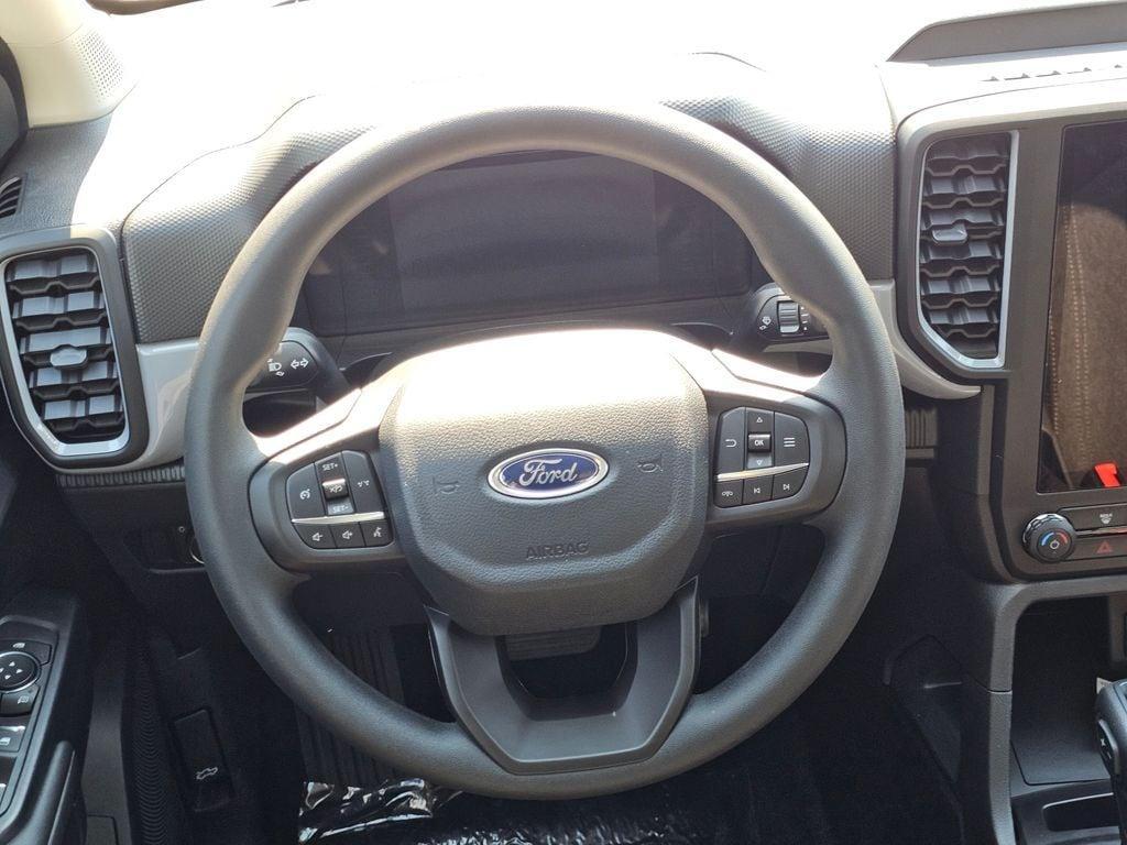 new 2025 Ford Ranger car, priced at $31,135