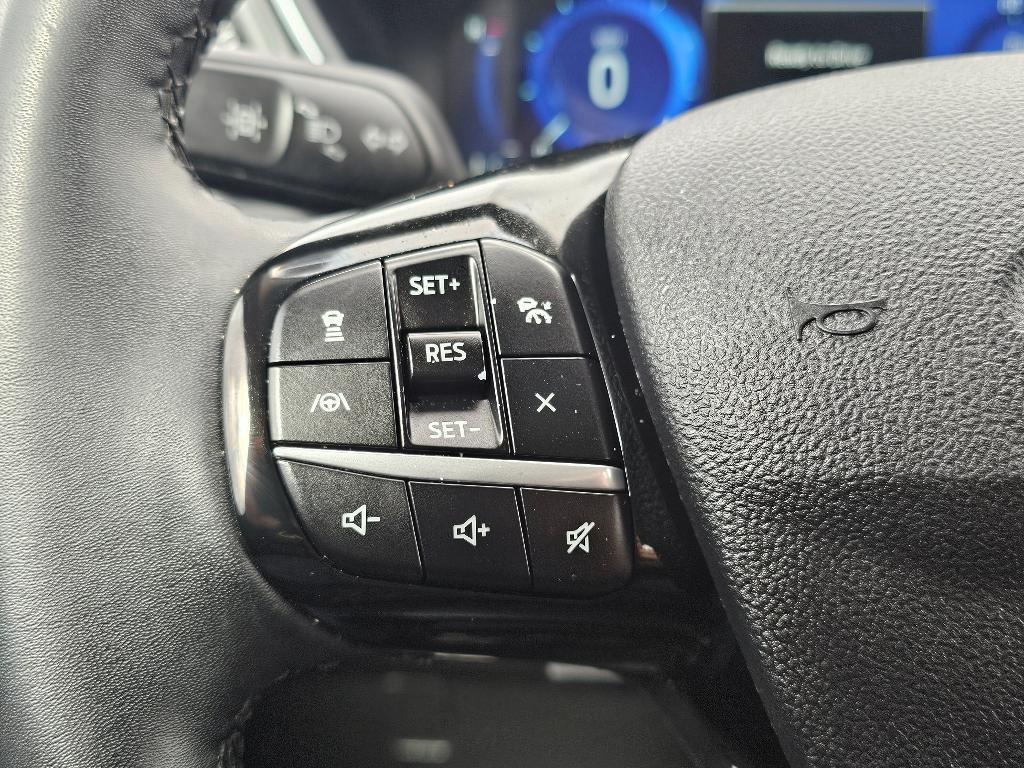 used 2022 Ford Escape car, priced at $24,191