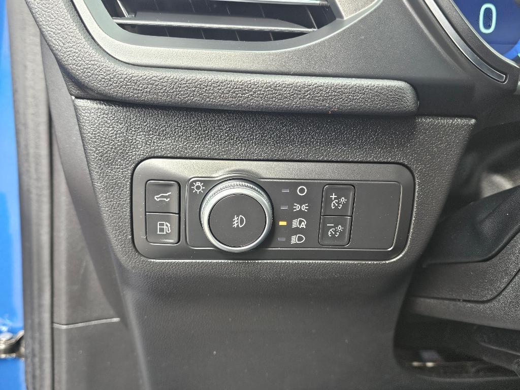 used 2022 Ford Escape car, priced at $24,191
